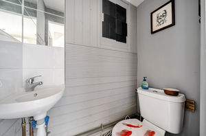 Downstairs Toilet- click for photo gallery